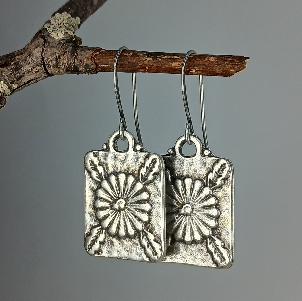 Antique Silver Flower Earrings Rustic Minimalist Garden Vintage Hand Crafted